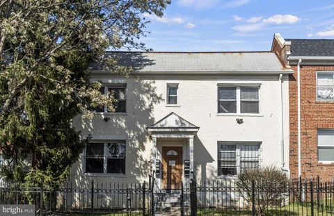1238 PENN STREET NE WASHINGTON DC 20002