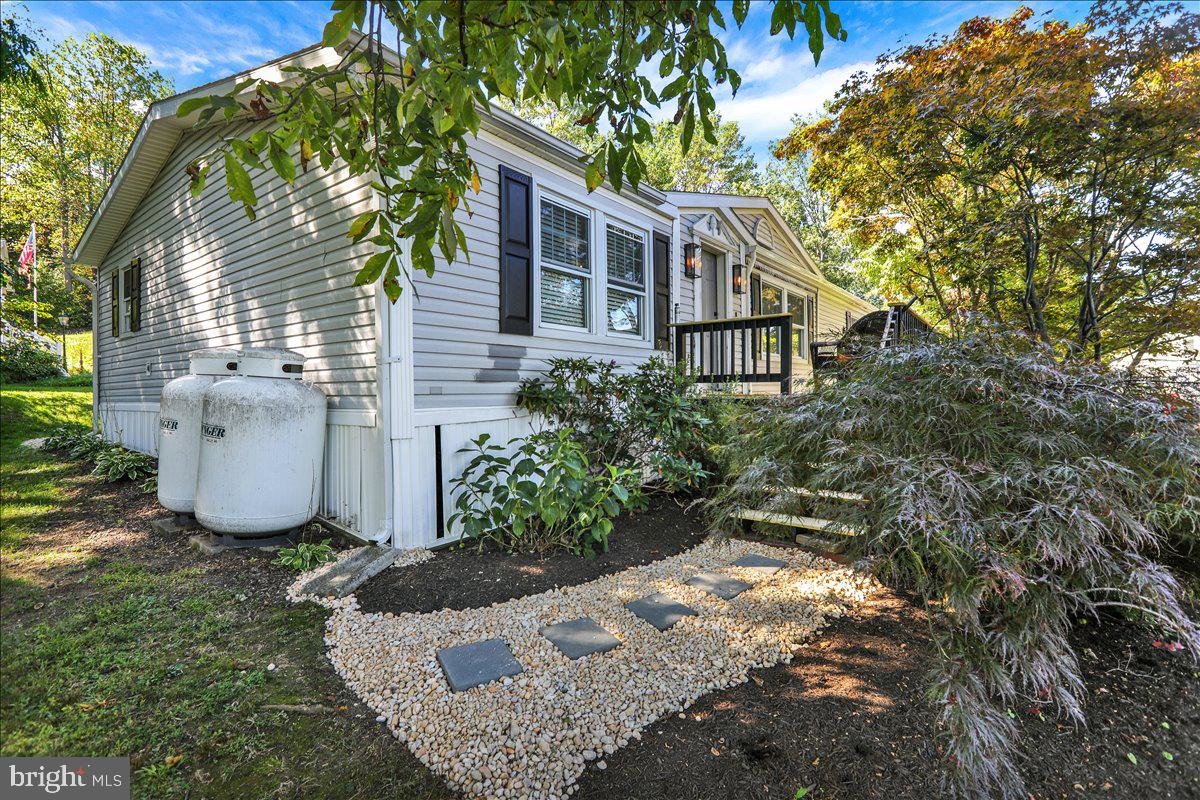 MOUNTAIN VILLAGE - Residential