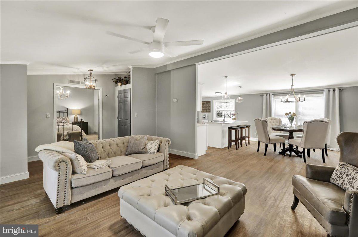 MOUNTAIN VILLAGE - Residential