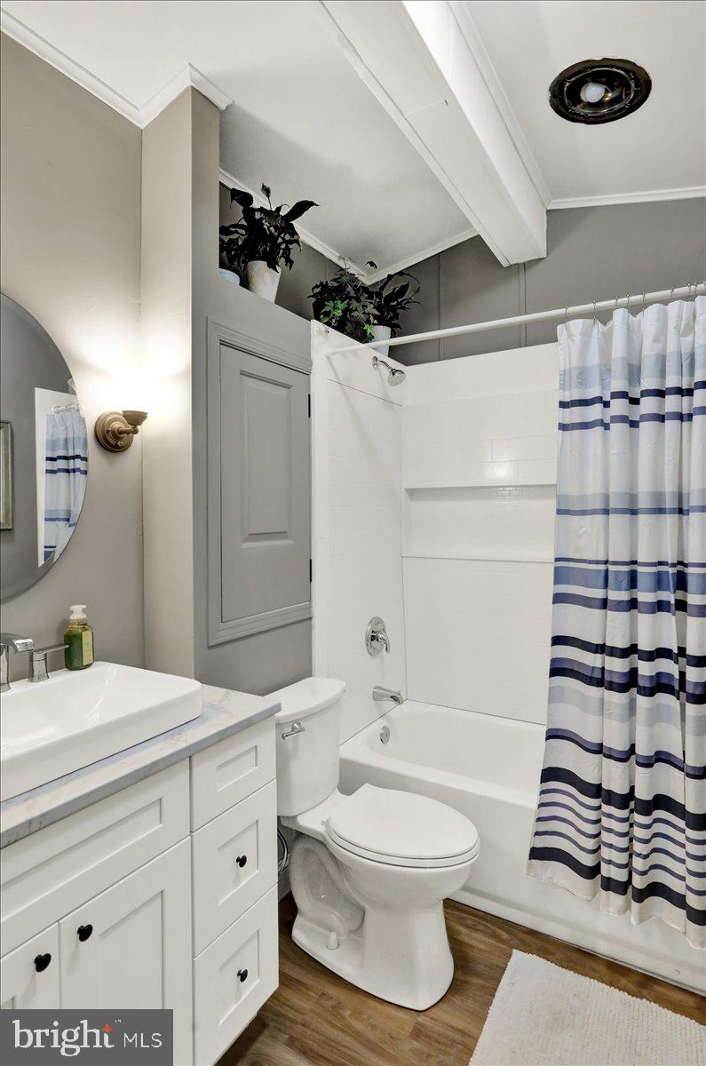 MOUNTAIN VILLAGE - Residential