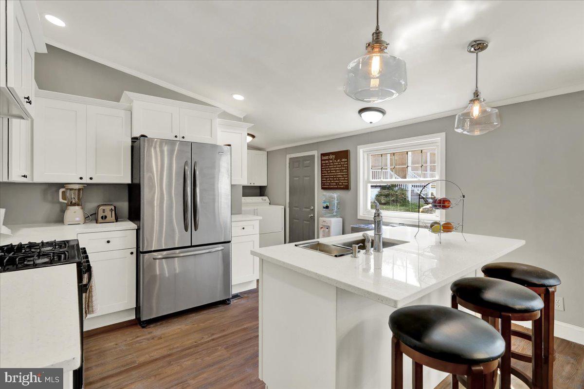 MOUNTAIN VILLAGE - Residential