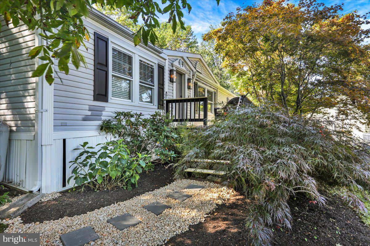 MOUNTAIN VILLAGE - Residential