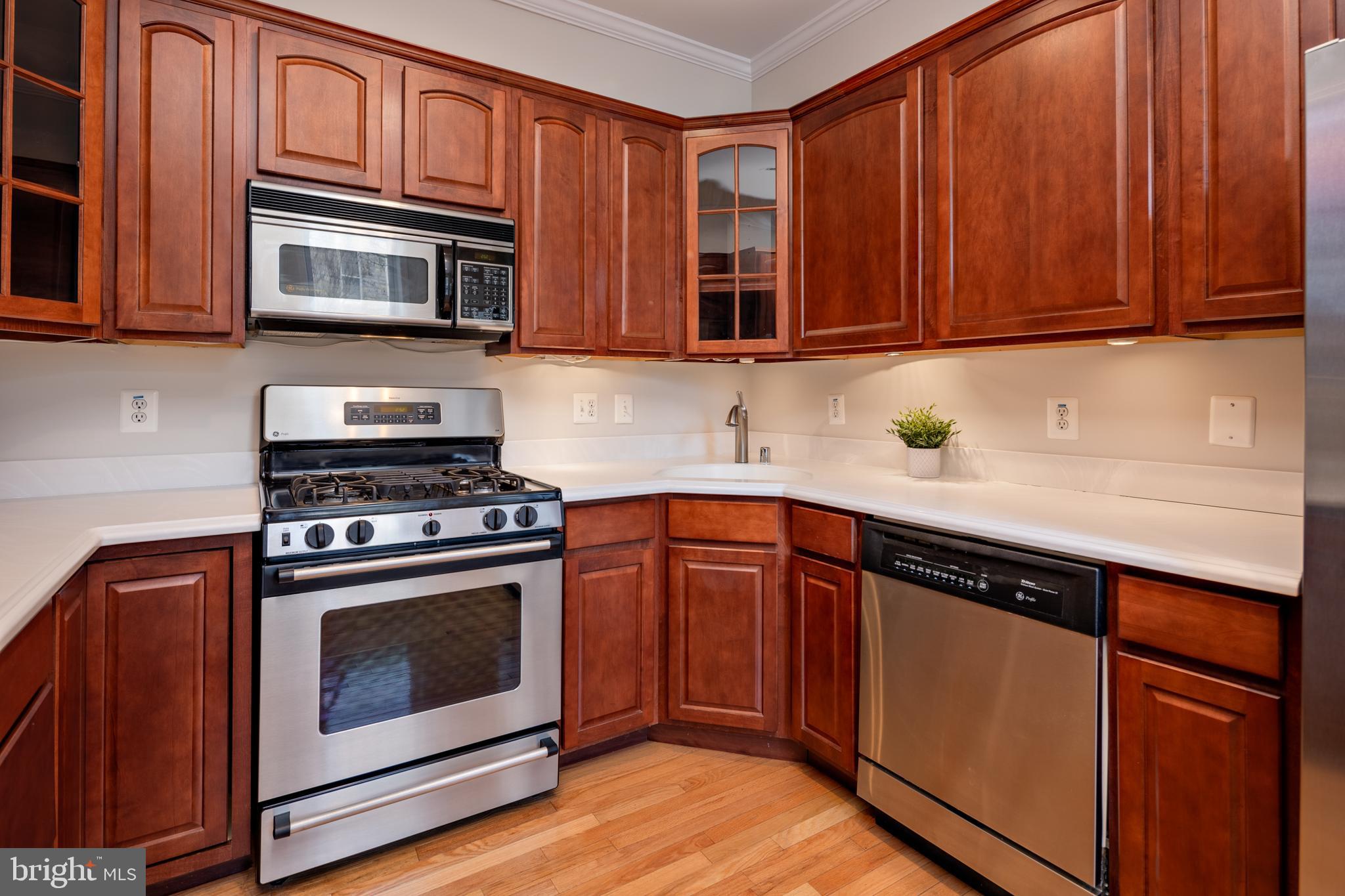 CANTON - Residential