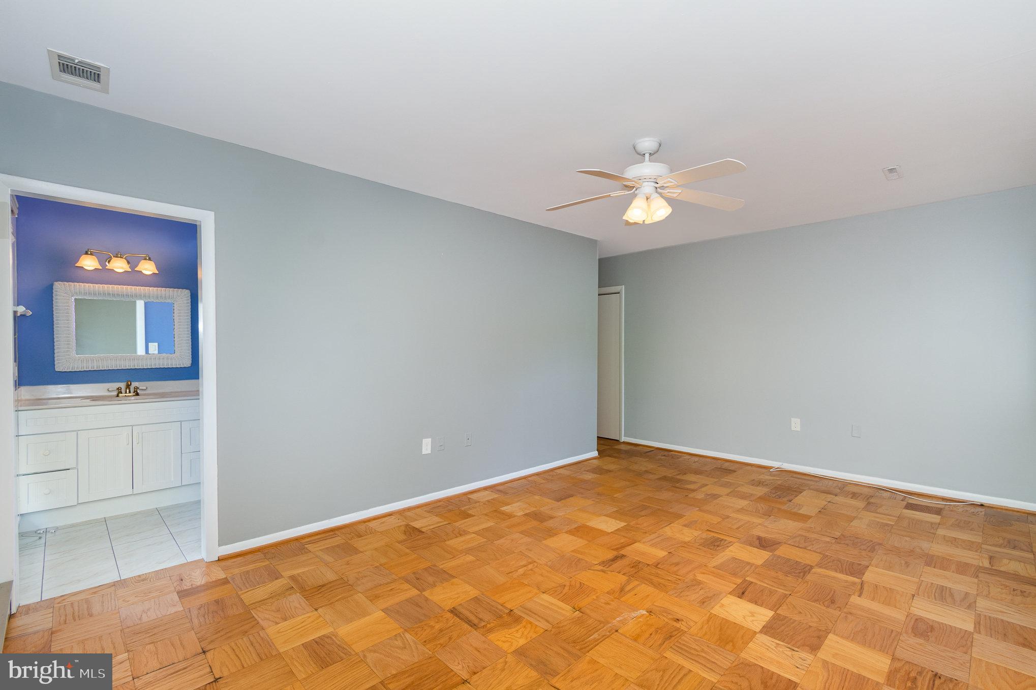 ROLAND PARK - Residential