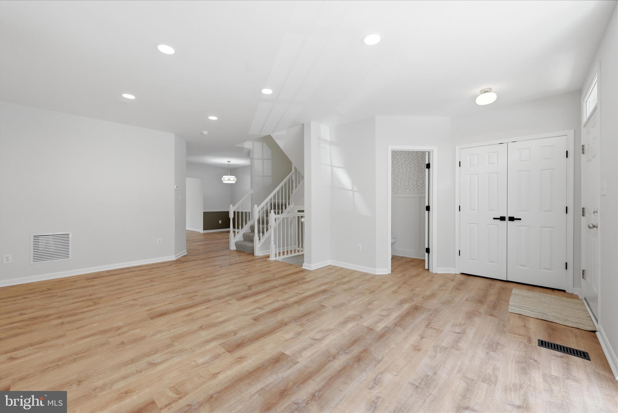 KINGSBROOKE - Residential