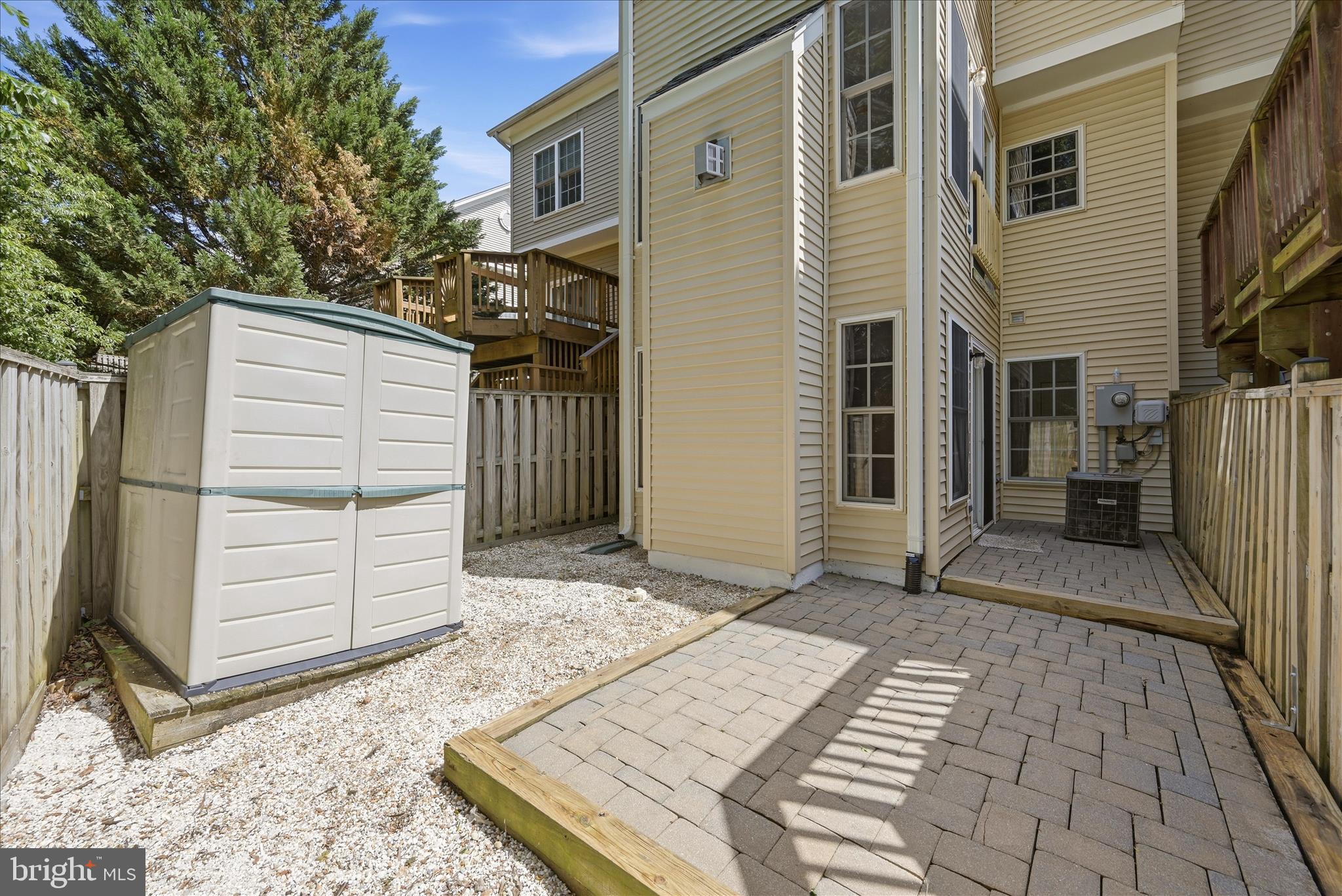 KINGSBROOKE - Residential
