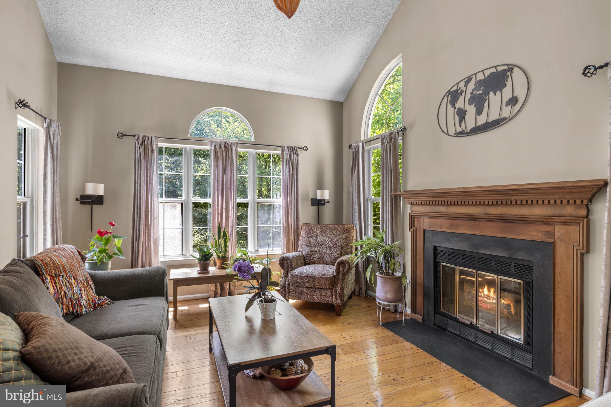 128 SANDHURST DRIVE
