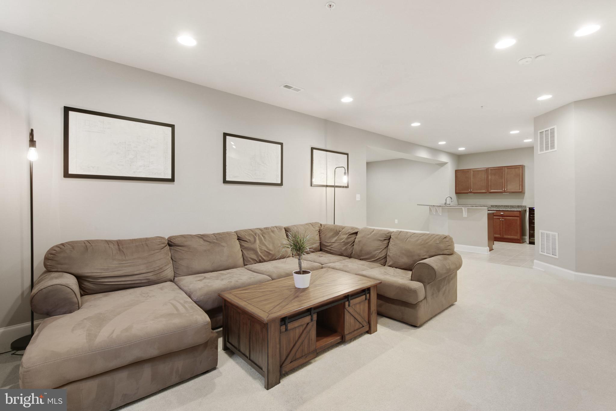 SUMMER HAVEN - Residential