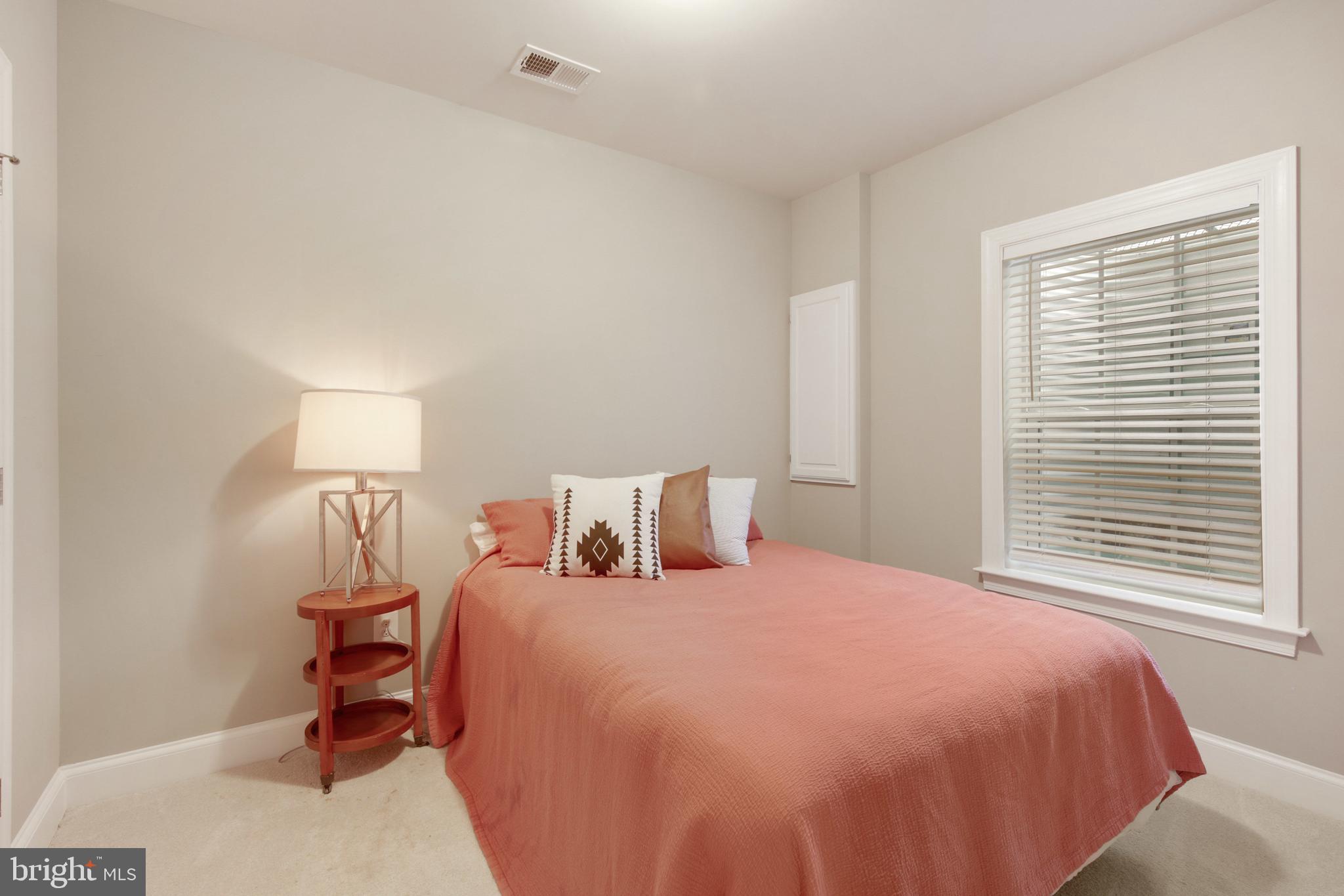 SUMMER HAVEN - Residential