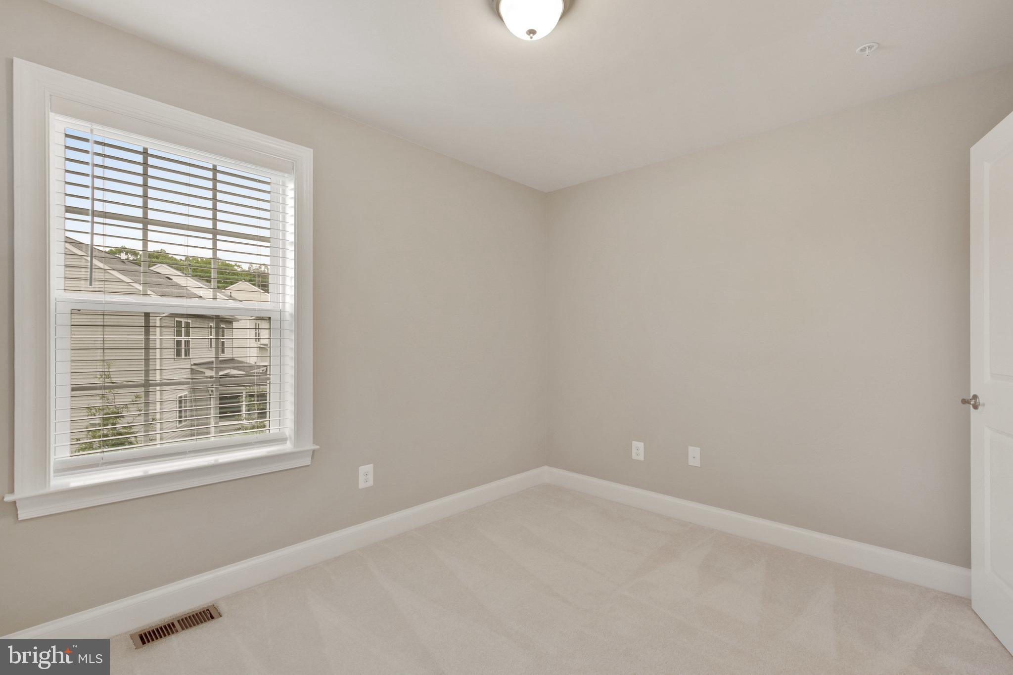 SUMMER HAVEN - Residential