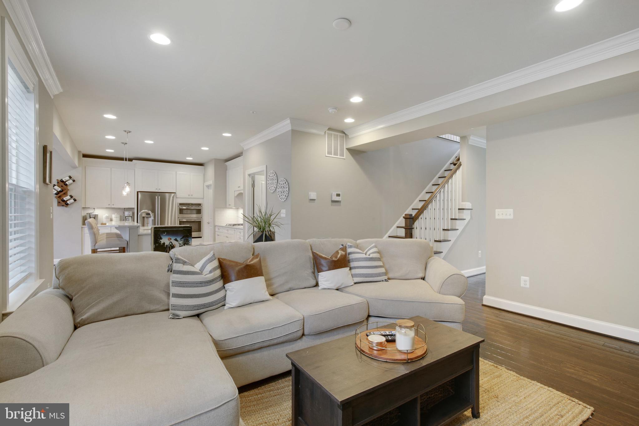 SUMMER HAVEN - Residential