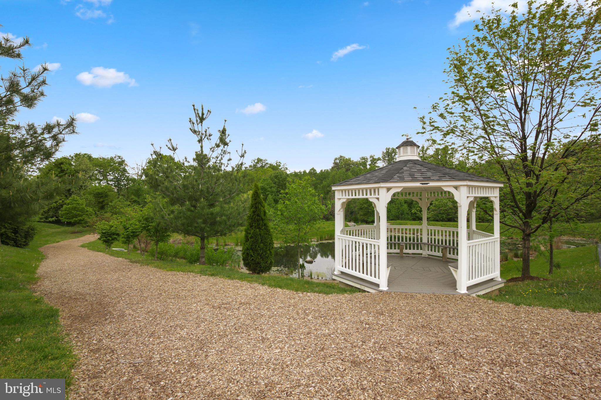 SUMMER HAVEN - Residential