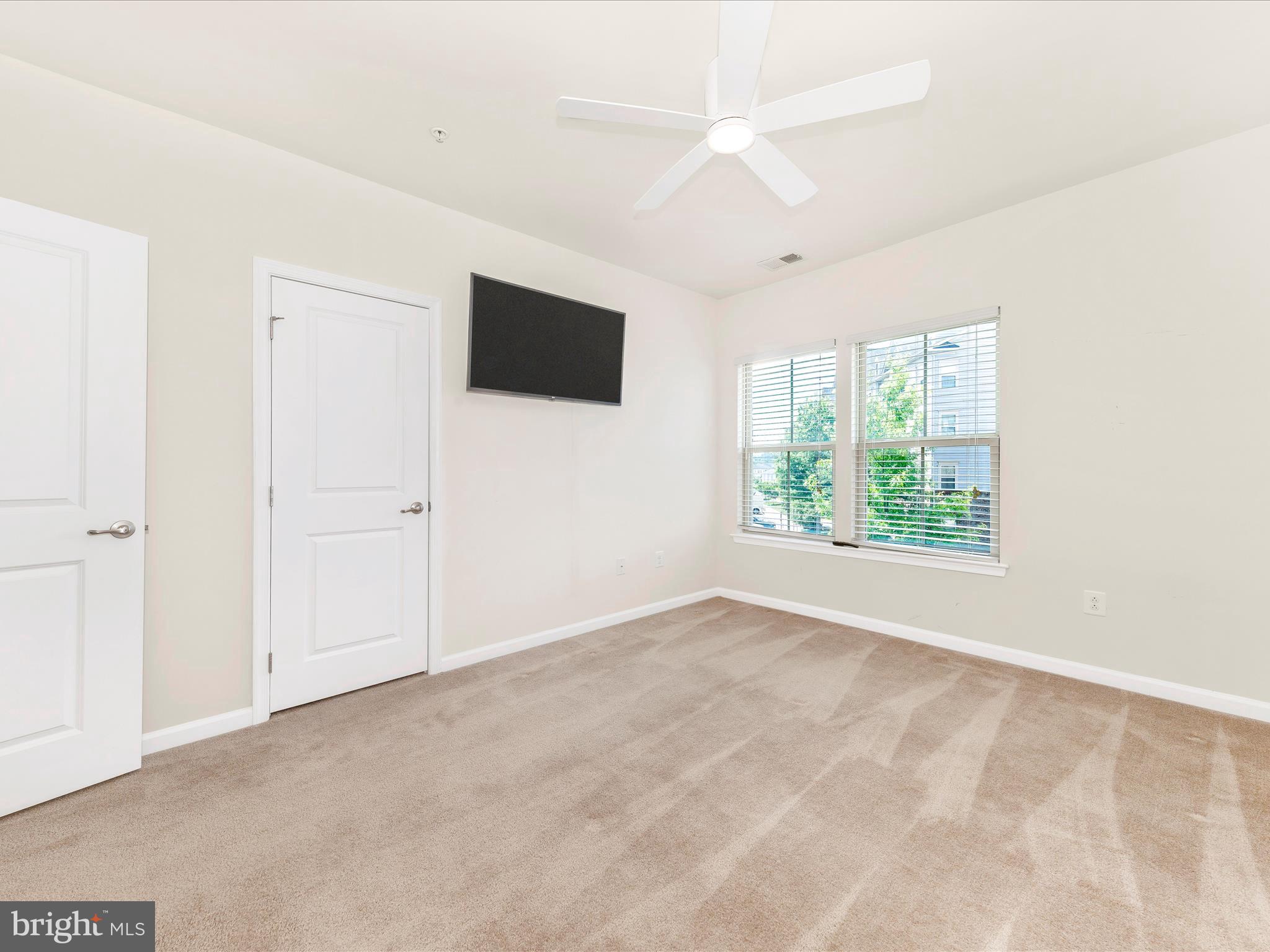 LINTON AT BALLENGER - Residential