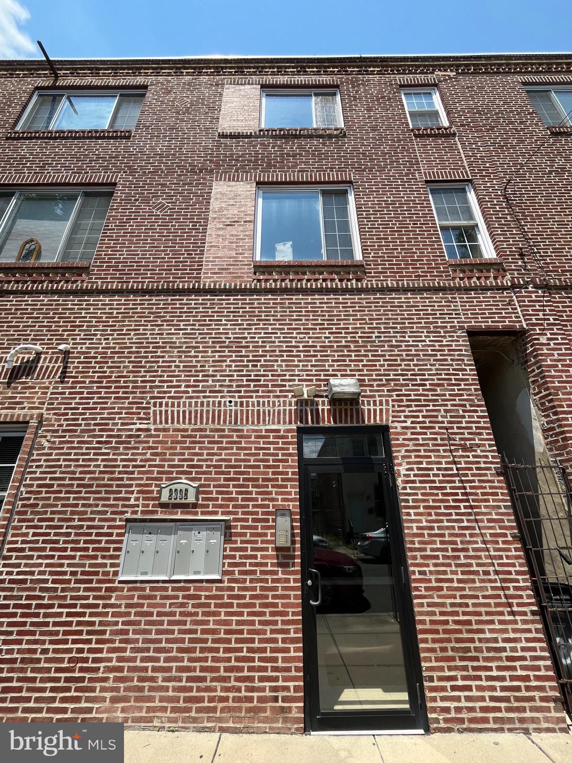 GRAYS FERRY - Residential Lease