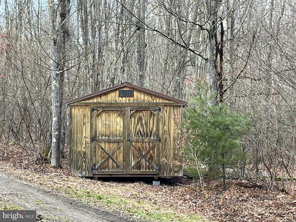 BEAR CREEK FOREST - Residential