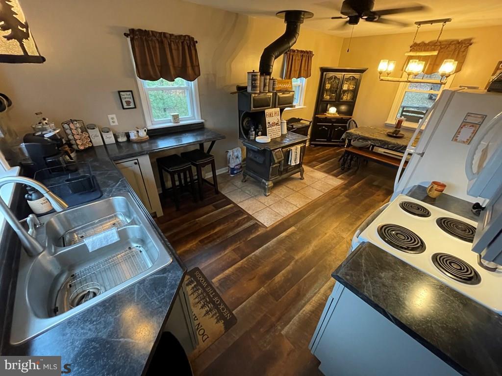 BEAR CREEK FOREST - Residential