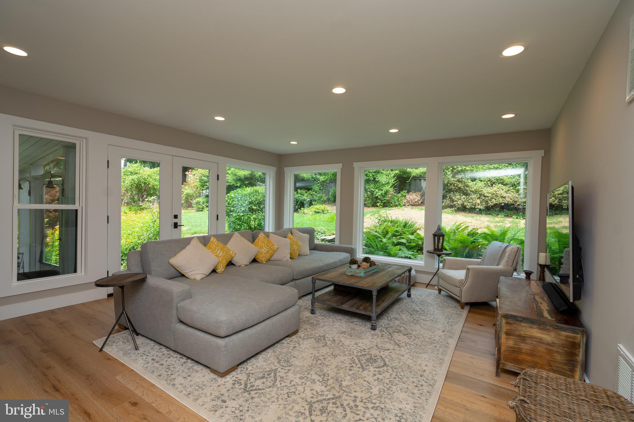 PARKHURST - Residential