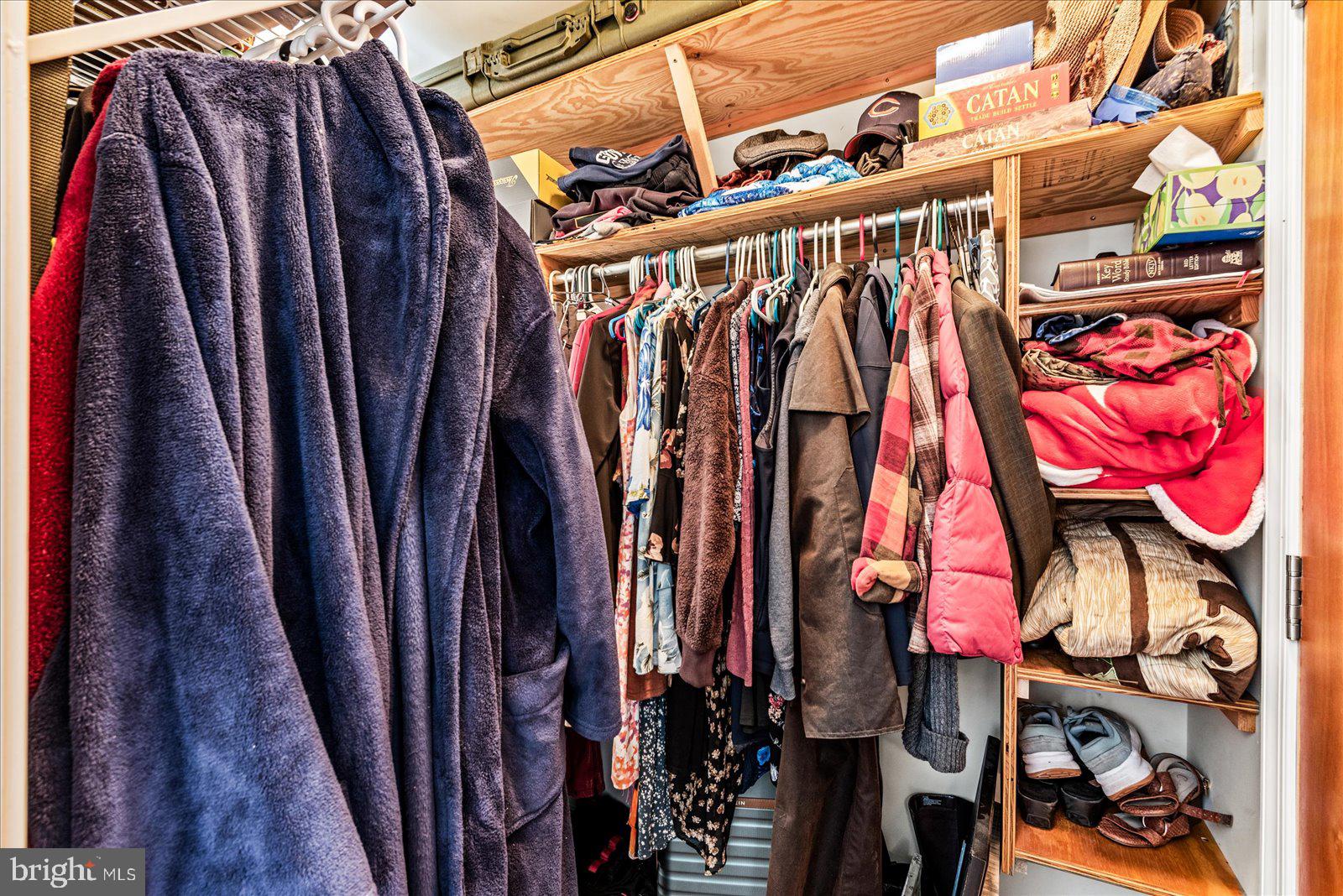 CASTLE PARK - Residential