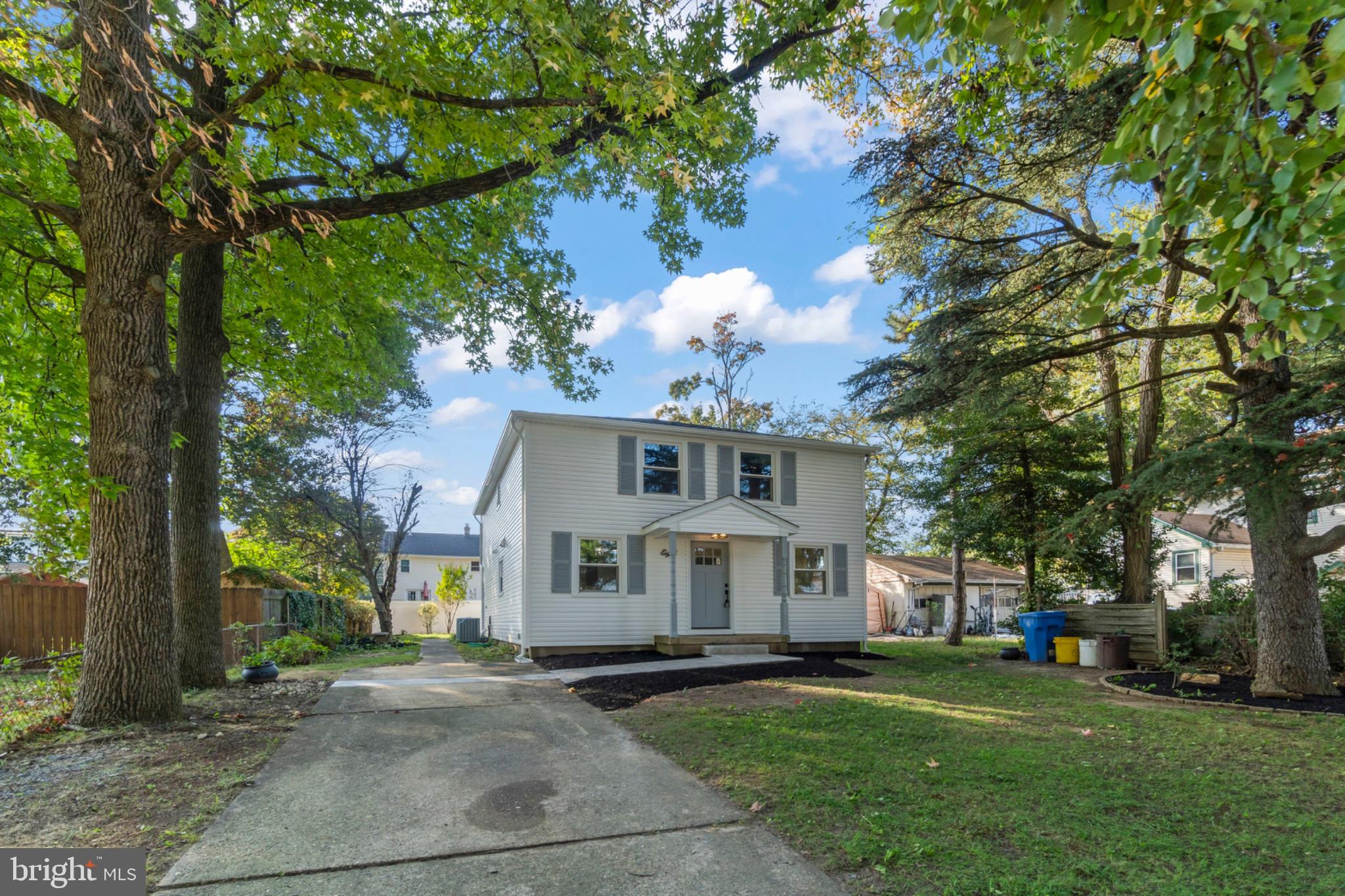 8 OAKVIEW