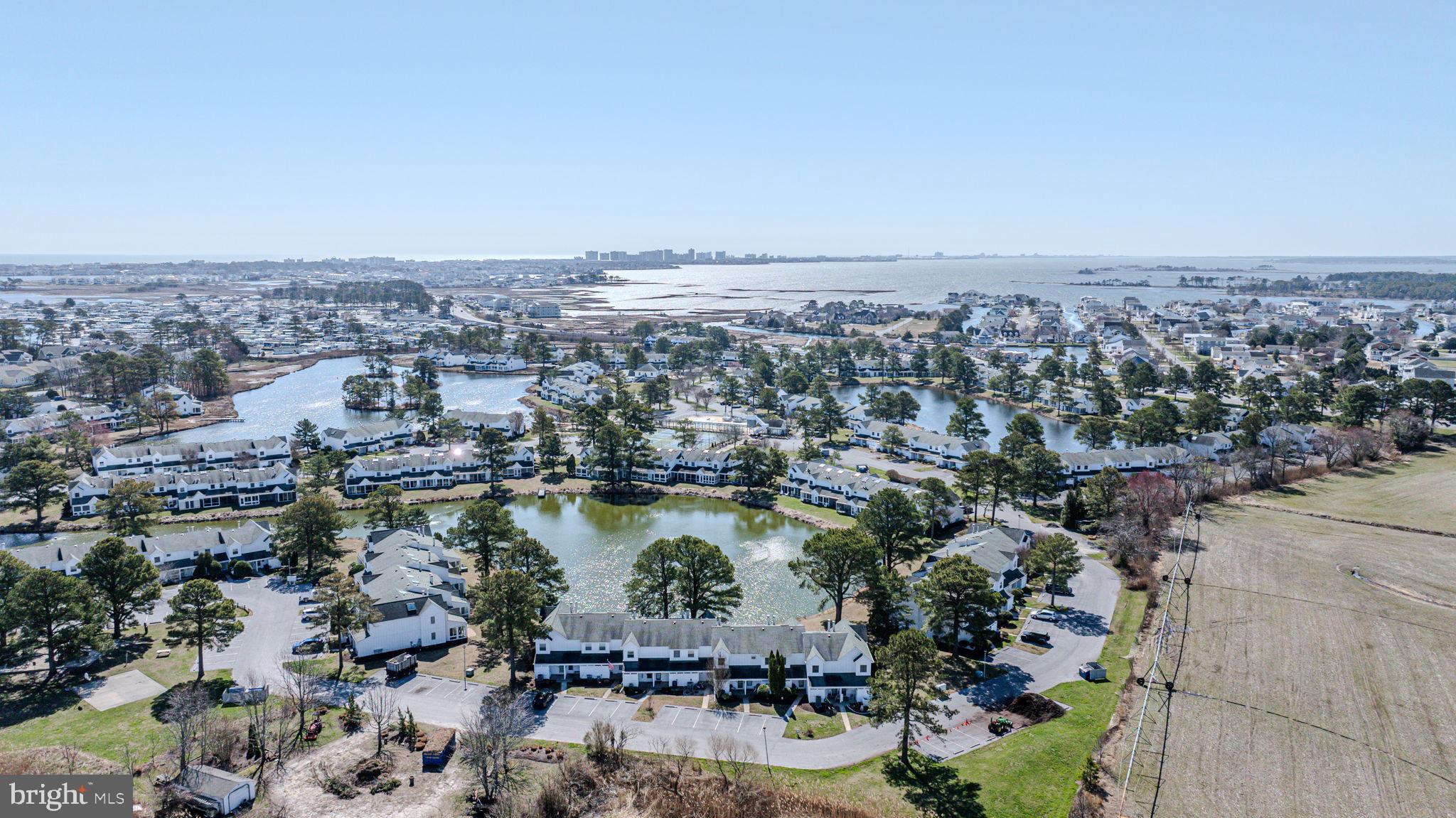 MALLARD LAKES - Residential