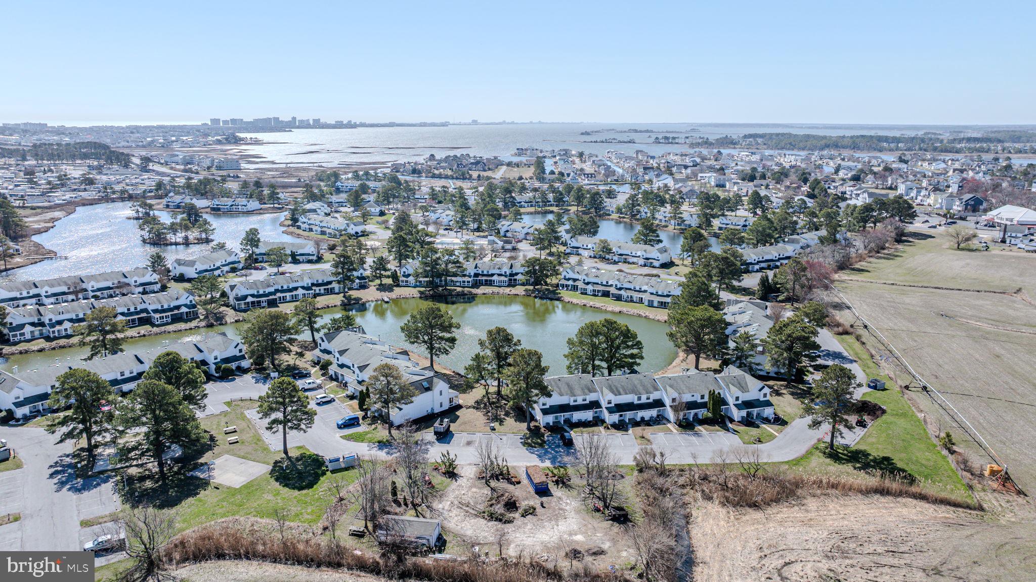 MALLARD LAKES - Residential