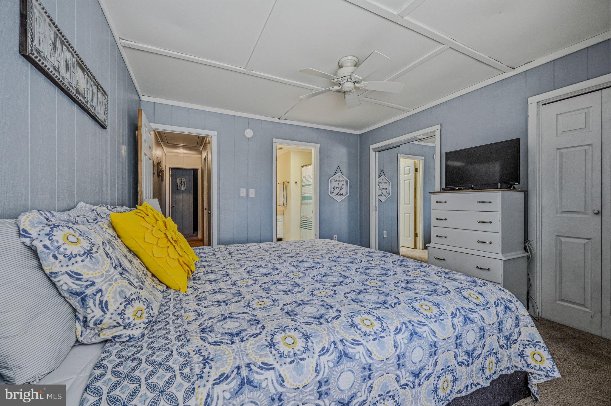 MALLARD LAKES - Residential