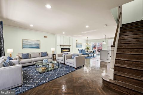 Townhouse For Sale - 6226 N Smedley Street<br/> PHILADELPHIA, PA 19141