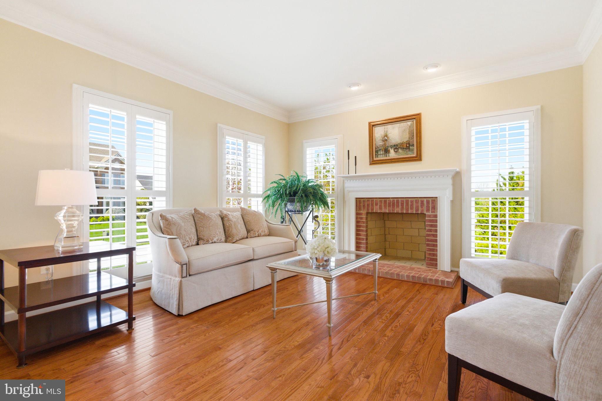 GLENBROOK - Residential