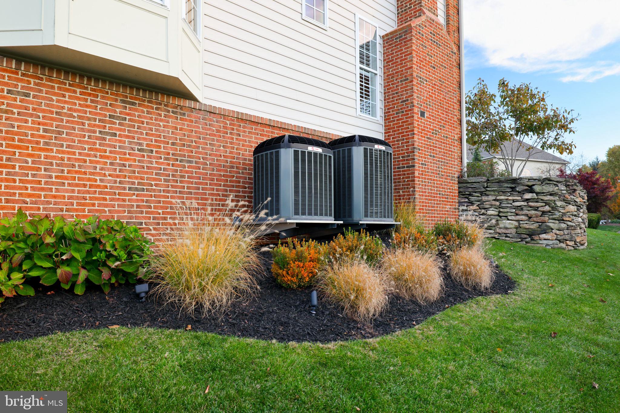 GLENBROOK - Residential