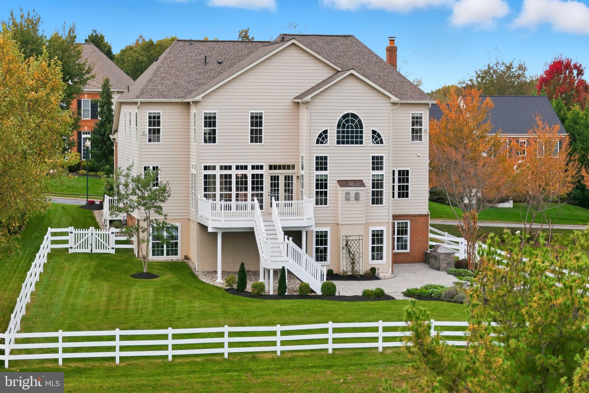 GLENBROOK - Residential