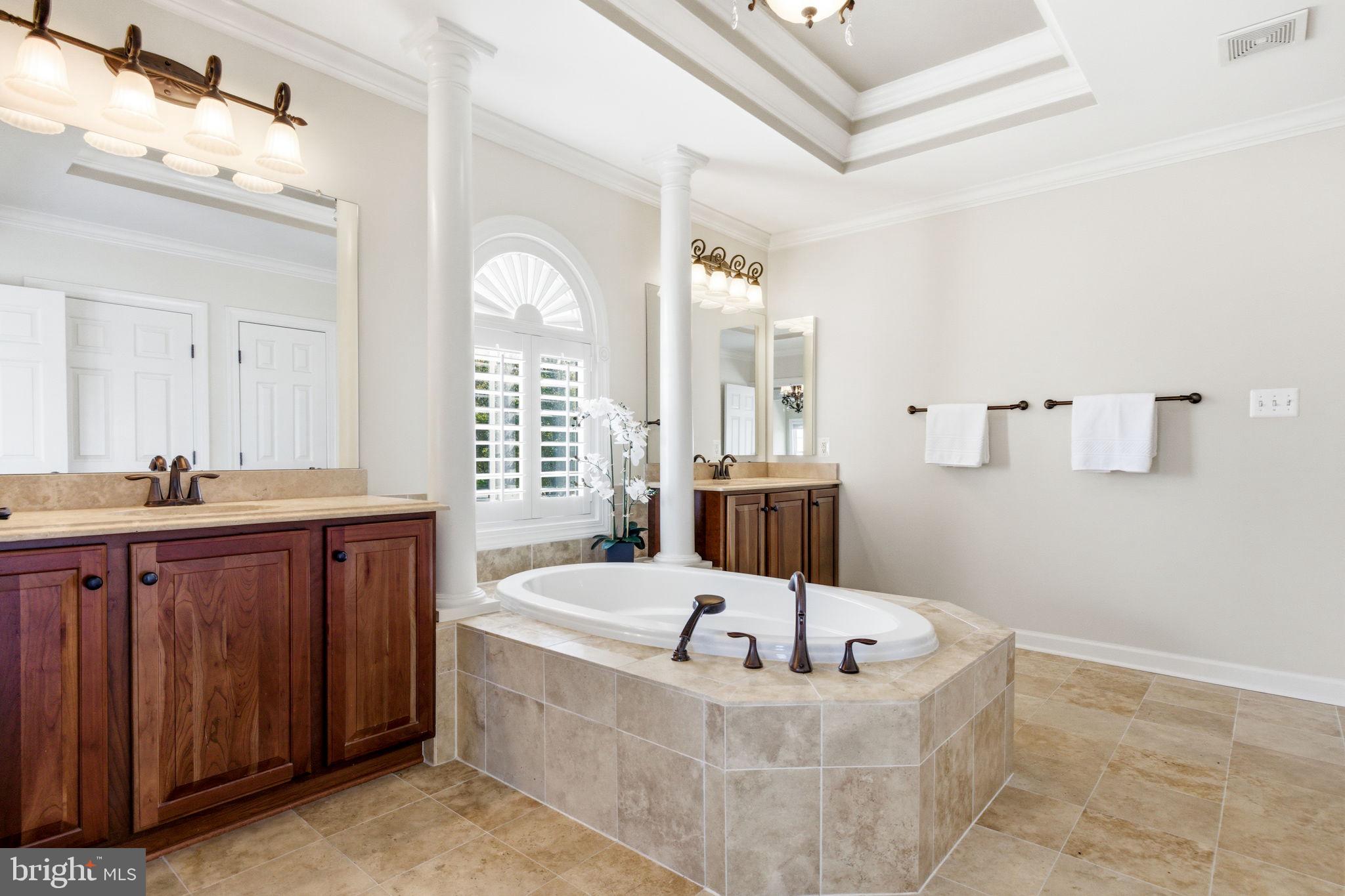 GLENBROOK - Residential