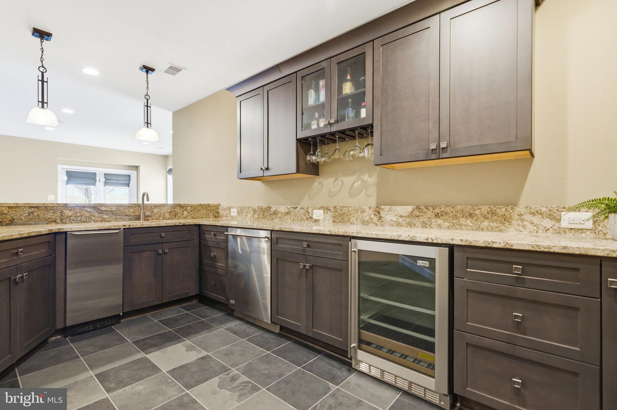 GLENBROOK - Residential