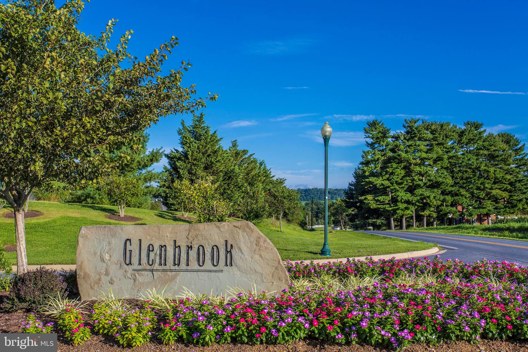 GLENBROOK - Residential