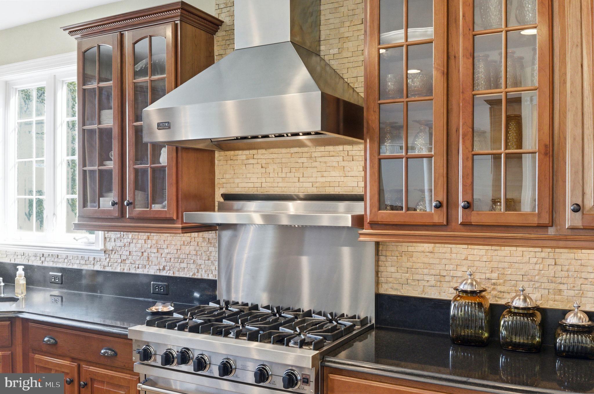 GLENBROOK - Residential