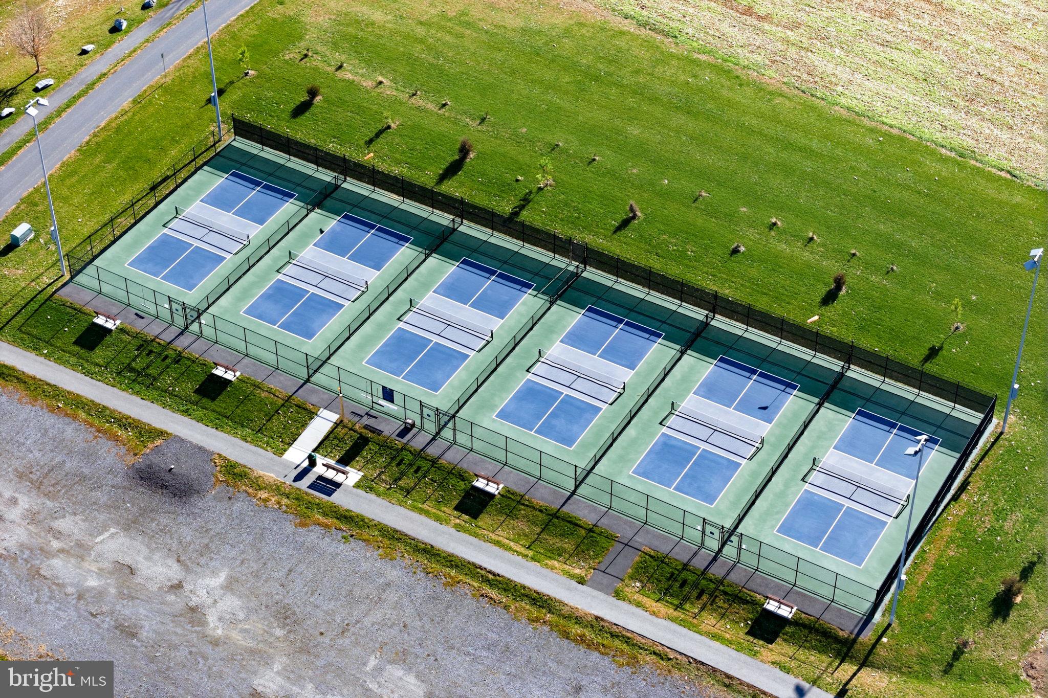 GLENBROOK - Residential