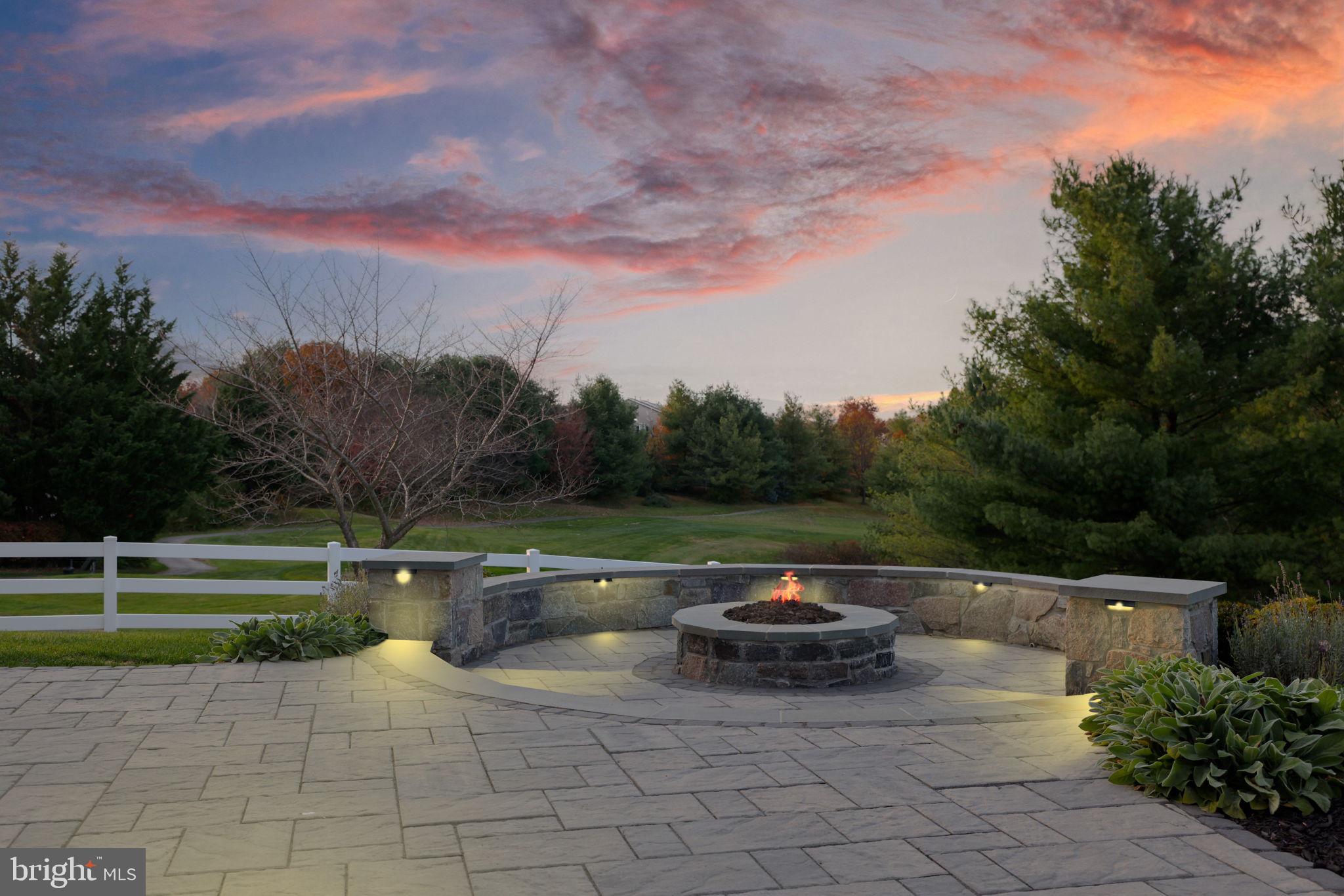 GLENBROOK - Residential