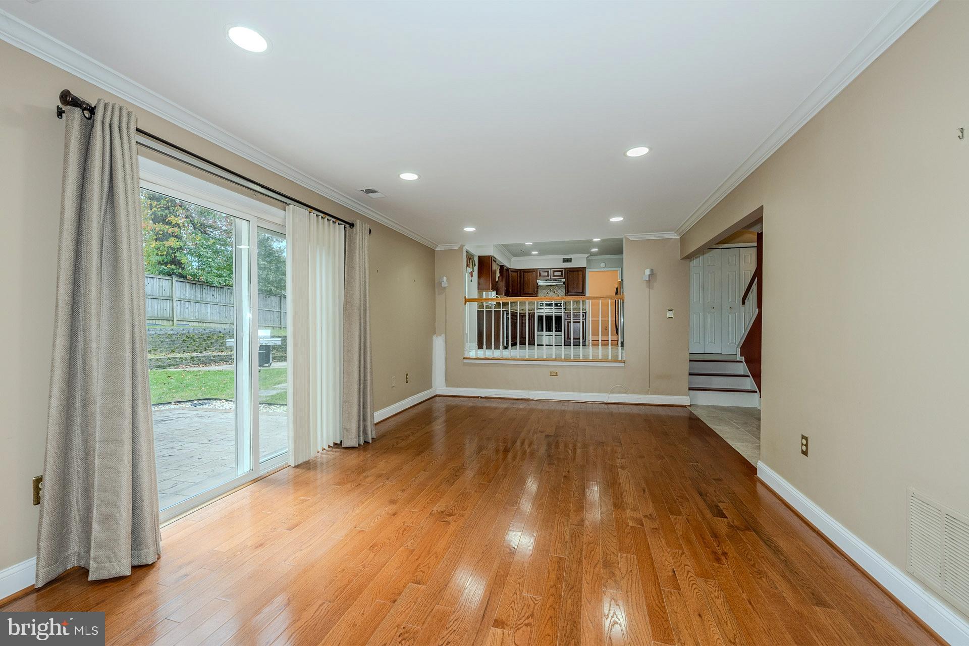 ROLLING FOREST - Residential