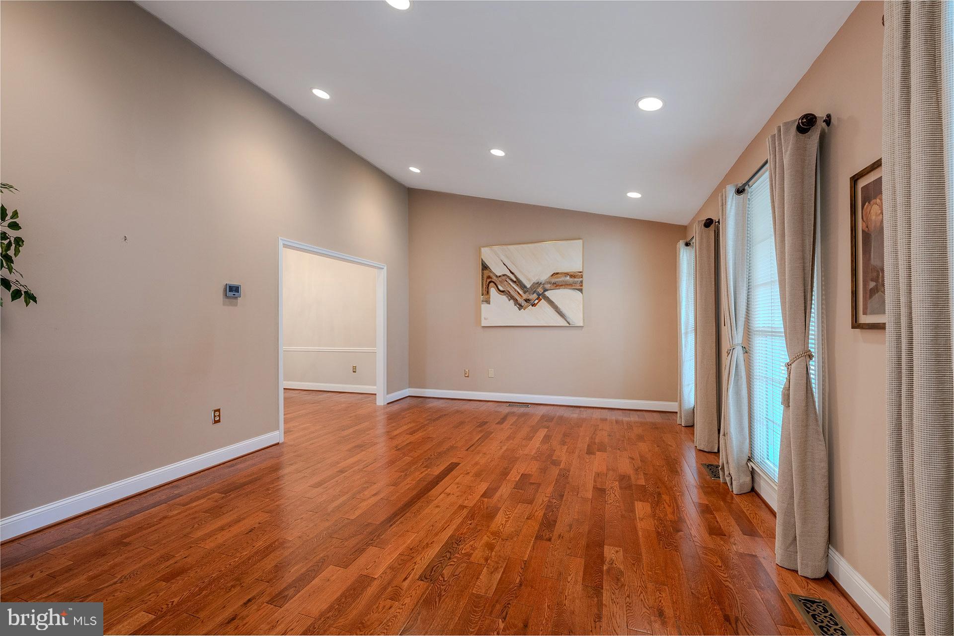 ROLLING FOREST - Residential