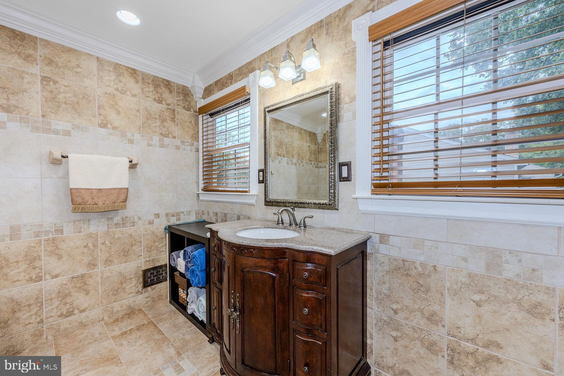 ROLLING FOREST - Residential