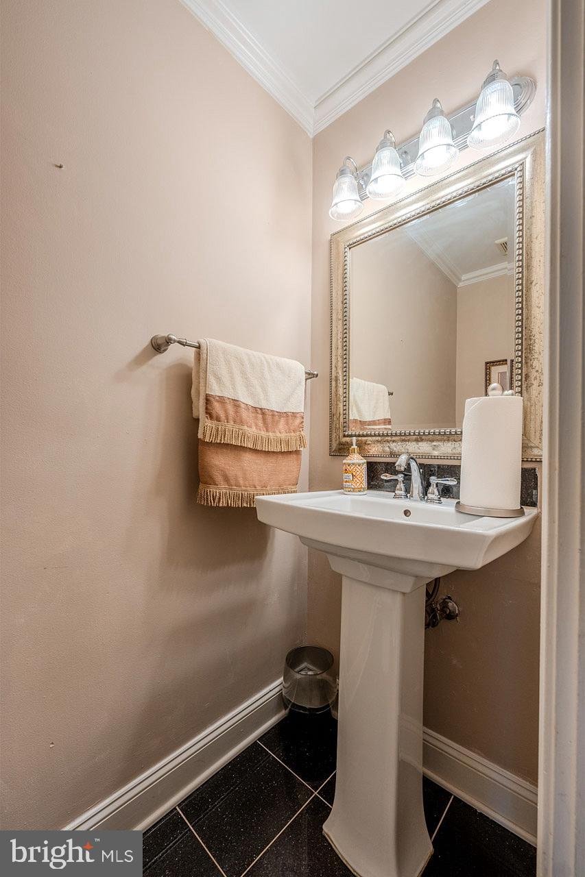 ROLLING FOREST - Residential