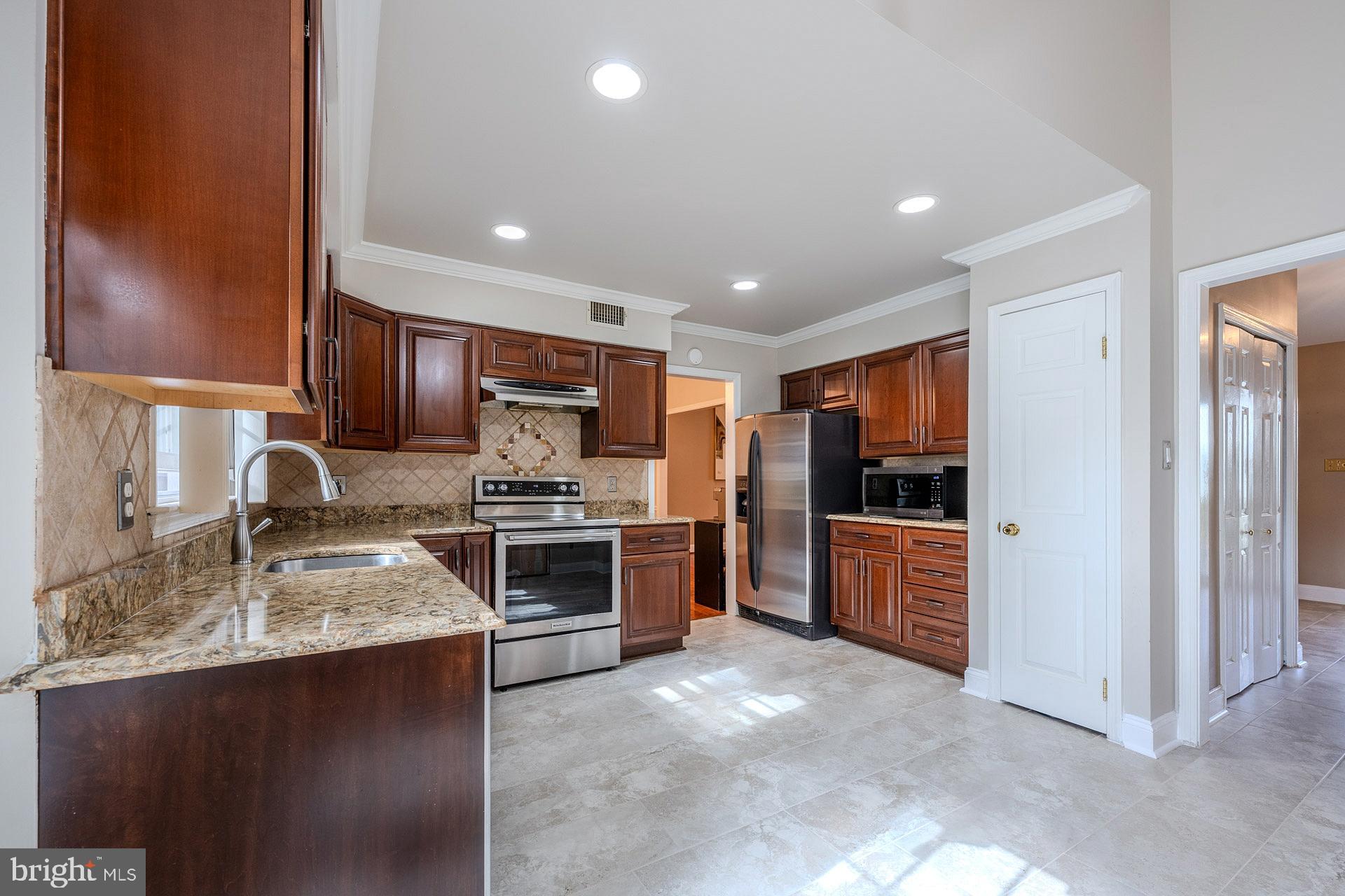 ROLLING FOREST - Residential