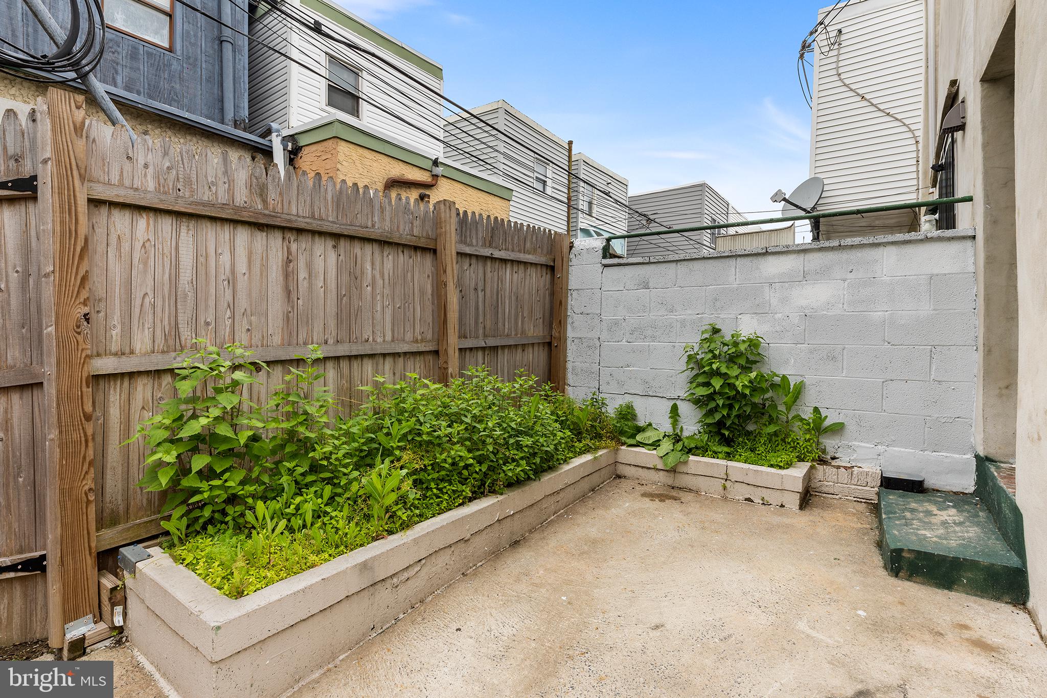 PHILADELPHIA (SOUTH) - Residential