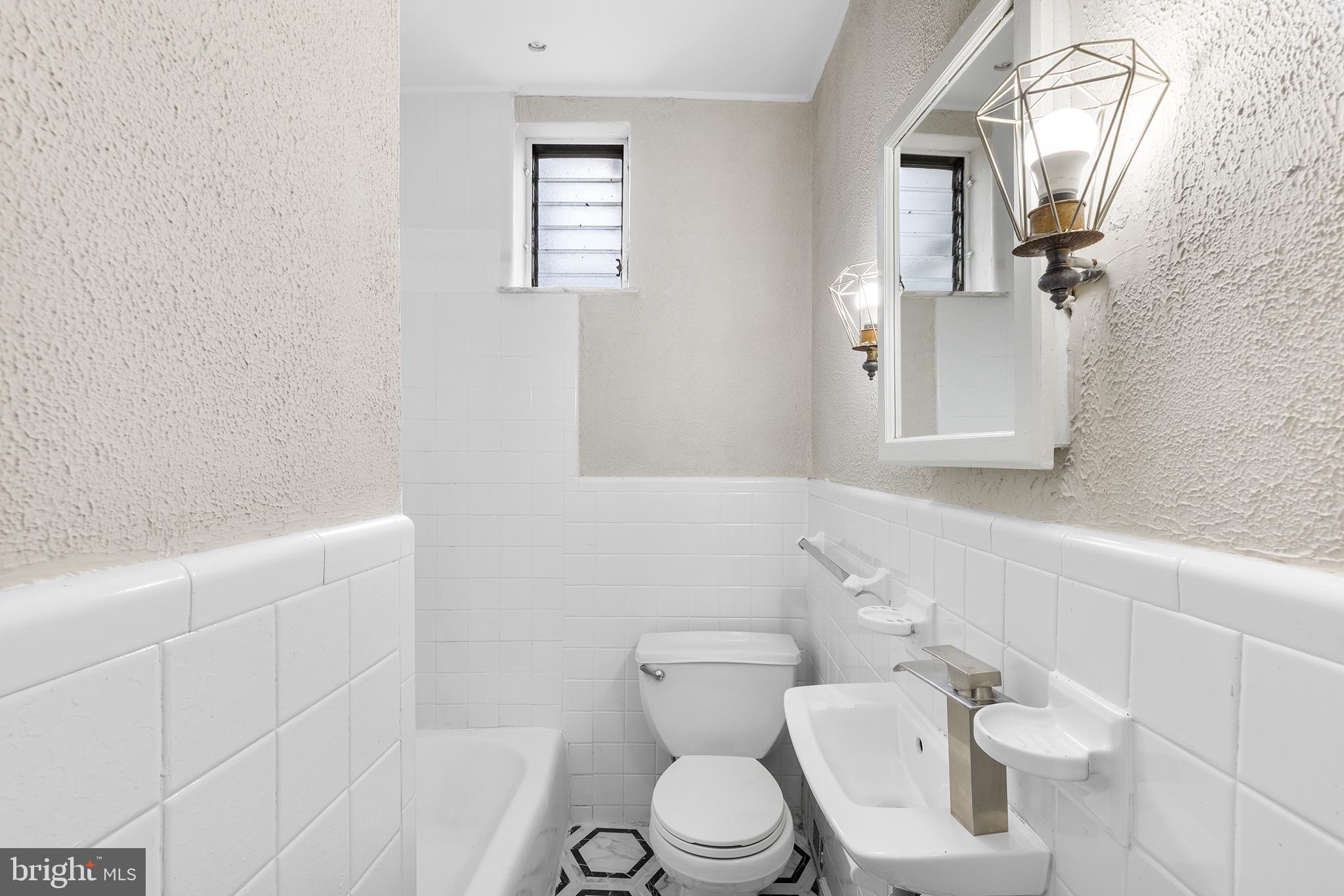 PHILADELPHIA (SOUTH) - Residential