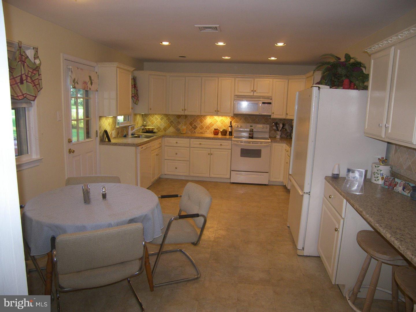 WATERVIEW FARMS - Residential