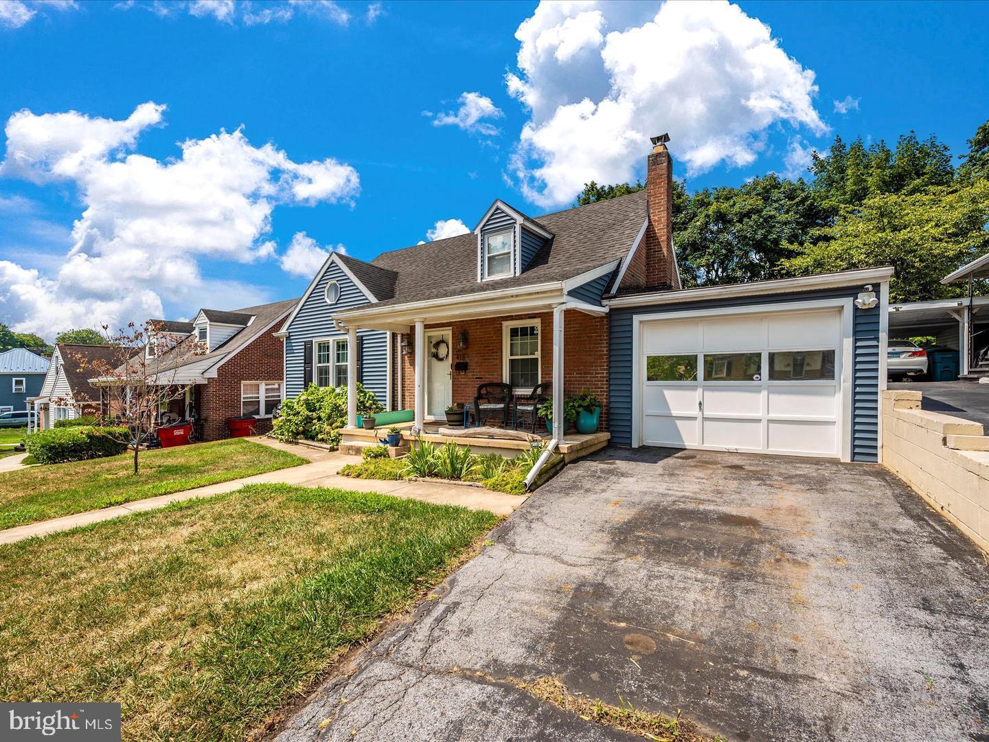 413 PANGBORN BOULEVARD