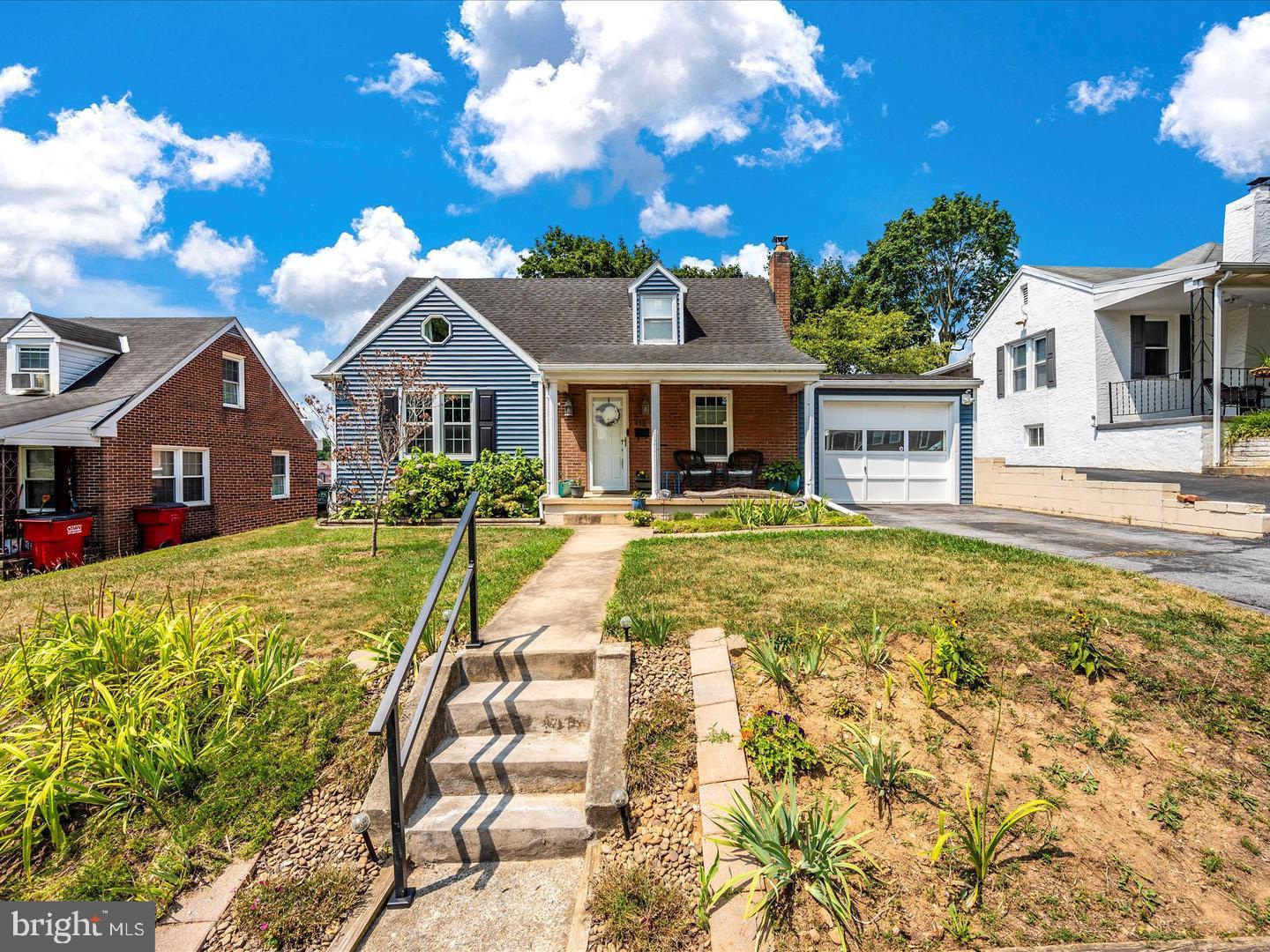 413 PANGBORN BOULEVARD