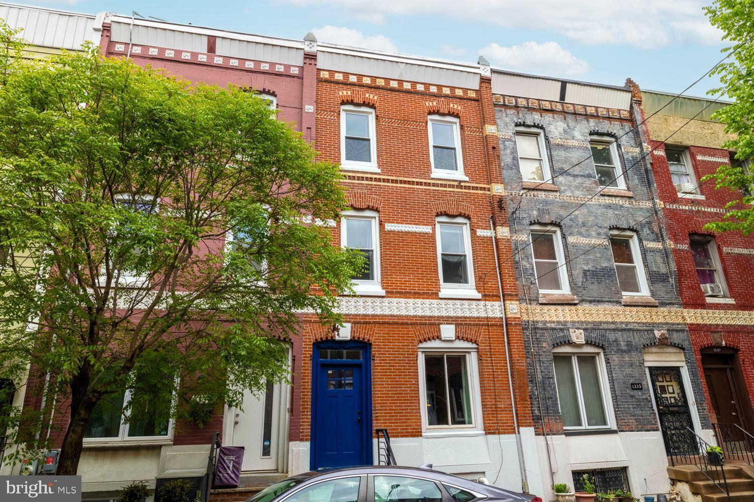 POINT BREEZE - Residential