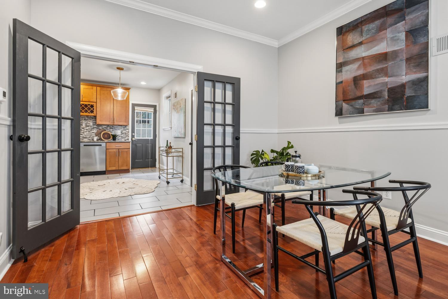 POINT BREEZE - Residential