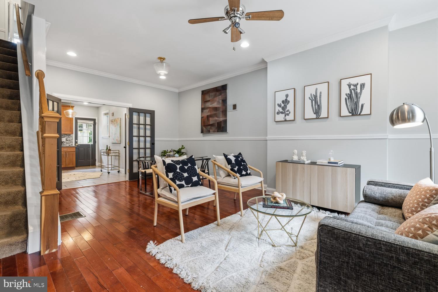POINT BREEZE - Residential