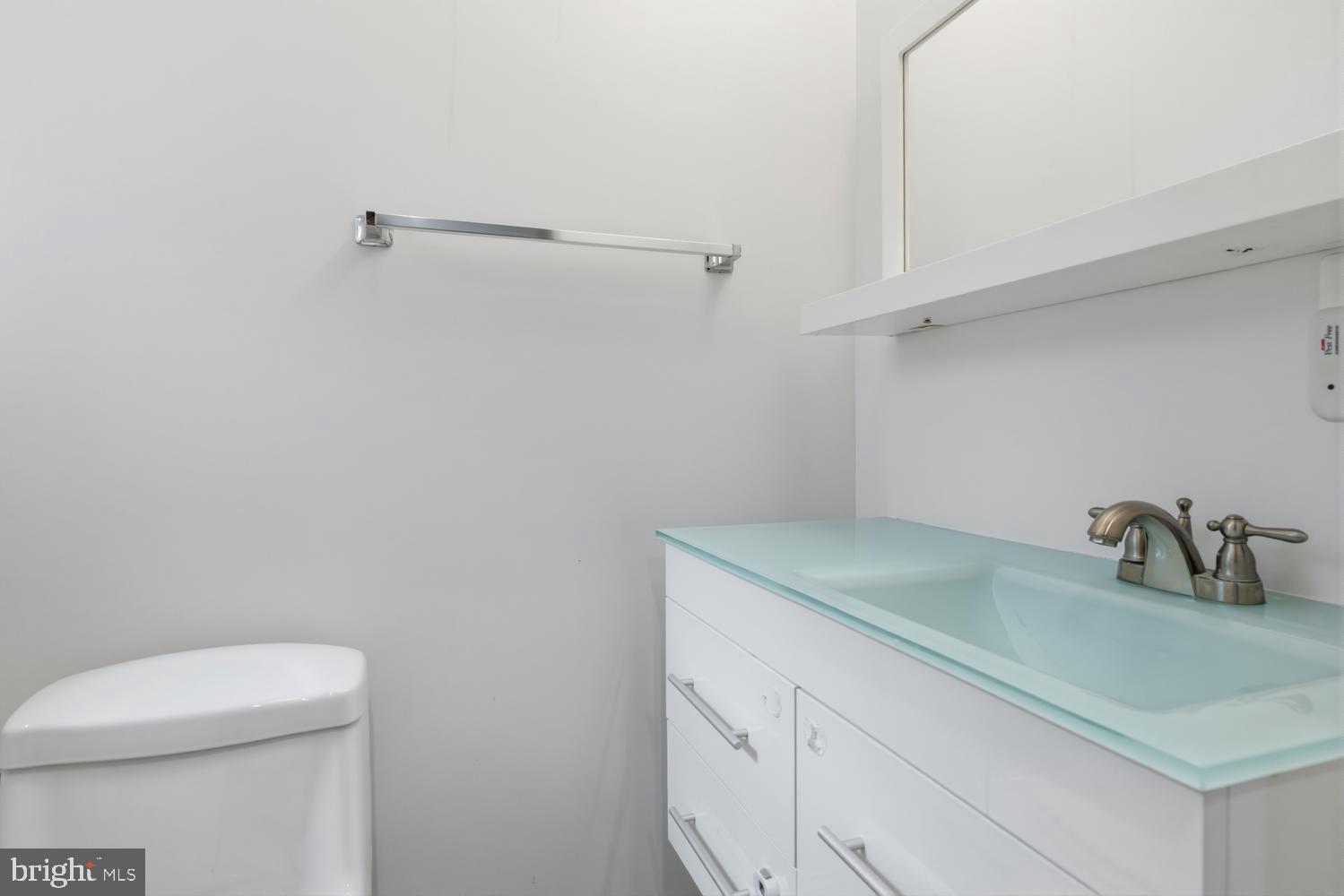 POINT BREEZE - Residential